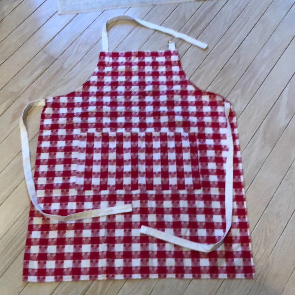 NWOT Walt Disney Mickey Mouse chef  full body apron